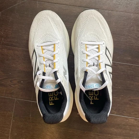 New Balance 1080 v13 Running Shoes - Picture 9 of 13